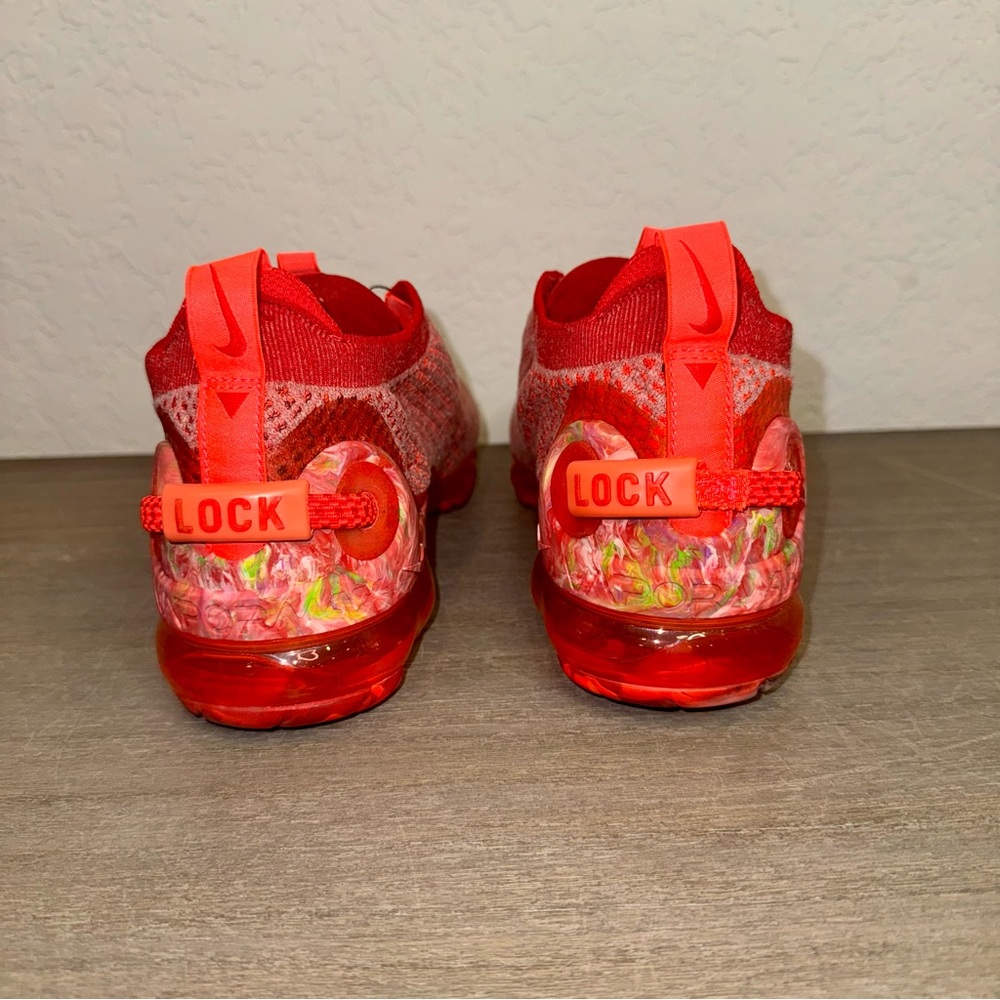 Nike Men’s Air VaporMax 2020 Flyknit, Team Red/Flash Crimson/Gym Red, Size 10.5 - Picture 6 of 13